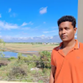 Athiyaman R