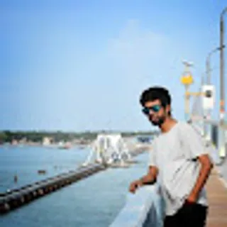 Kumaravel R